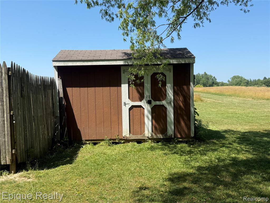 12168 W Lennon Road, Lennon Vlg, MI 48449 — Photo 16