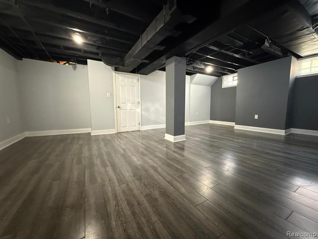 8427 Virgil Street, Dearborn Heights, MI 48127 — Photo 14