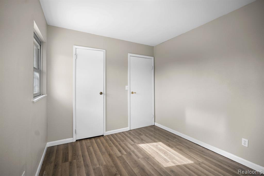 8750 WELDWOOD Drive, Monroe, MI 48162 — Photo 19