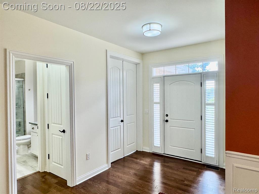 76 Fox Hollow Drive N, Metamora, MI 48455 — Photo 5