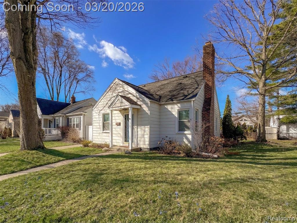 405 N Altadena Avenue, Royal Oak, MI 48067 — Photo 2