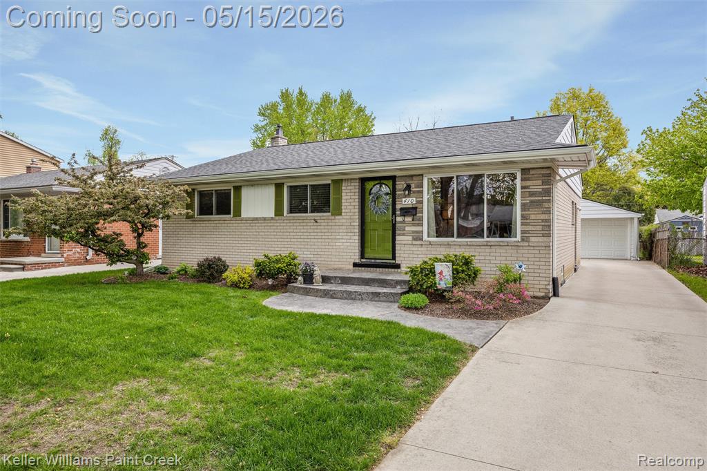 410 N Batchewana Street, Clawson, MI — Photo 2