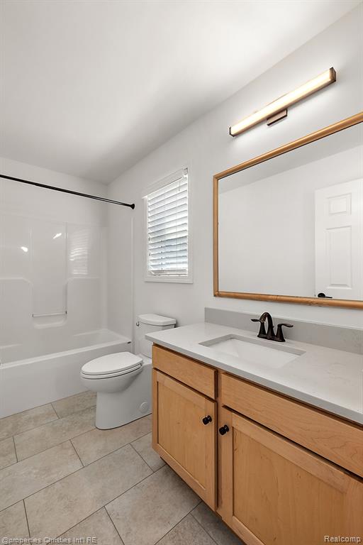 4125 S Newton Road, Commerce Twp, MI 48390 — Photo 30
