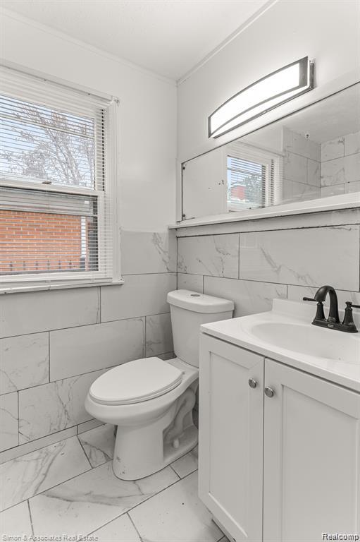 7512 Hazelton, Dearborn Heights, MI 48127 — Photo 11