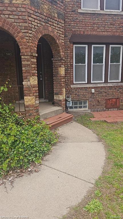 5845 Miller Road, Dearborn, MI 48126 — Photo 2