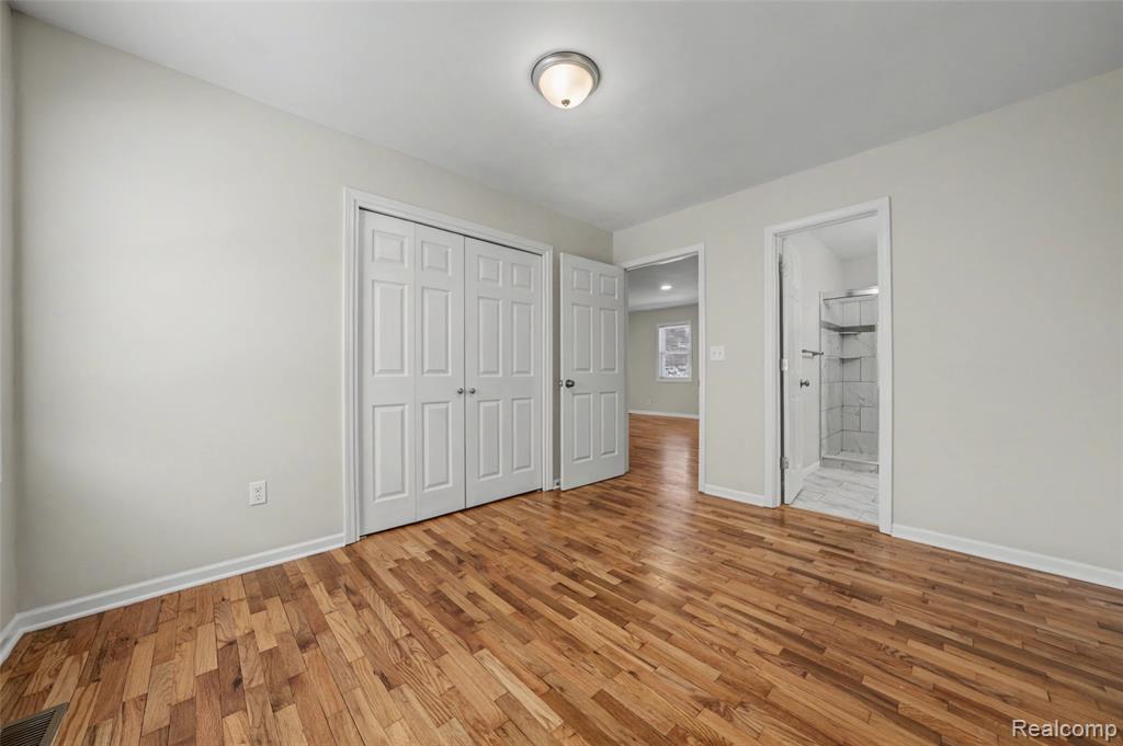 15087 N Holly, Holly, MI 48442 — Photo 10