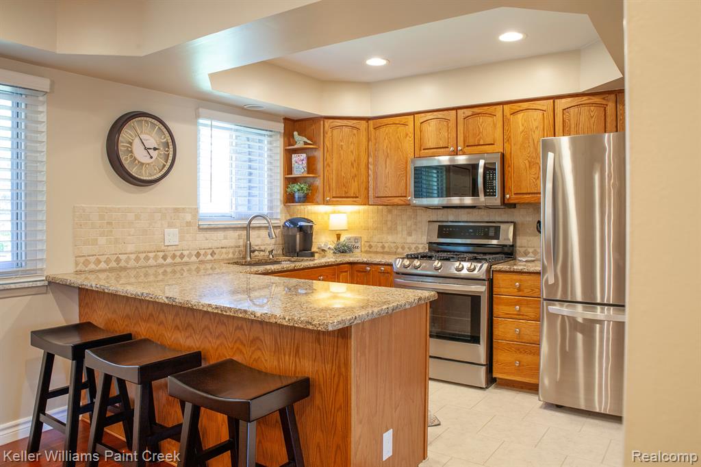 4621 REGENCY Drive, Shelby Twp, MI 48316 — Photo 23