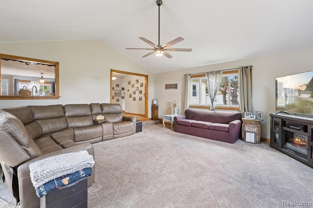 8260 Birch Run Road, Millington, MI 48746 — Photo 15