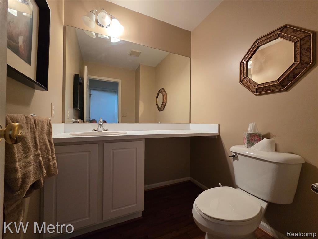 622 Macwilliams Lane, Royal Oak, MI 48067 — Photo 9
