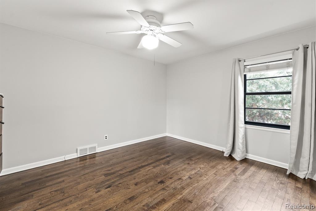583 N Old Woodward Avenue, Birmingham, MI 48009 — Photo 15