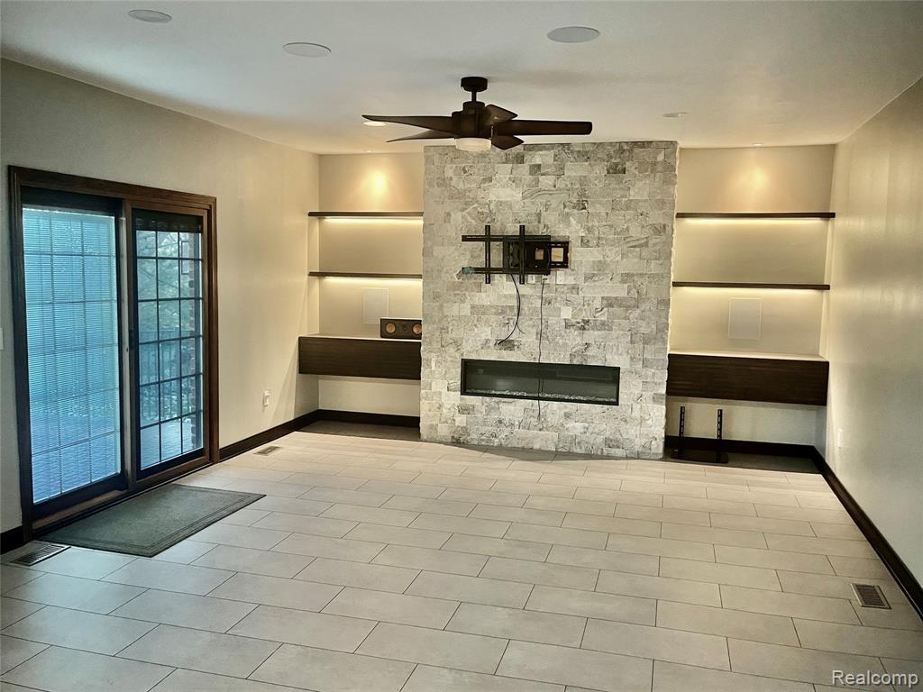 5160 Orchard Crest Drive, Troy, MI 48085 — Photo 5