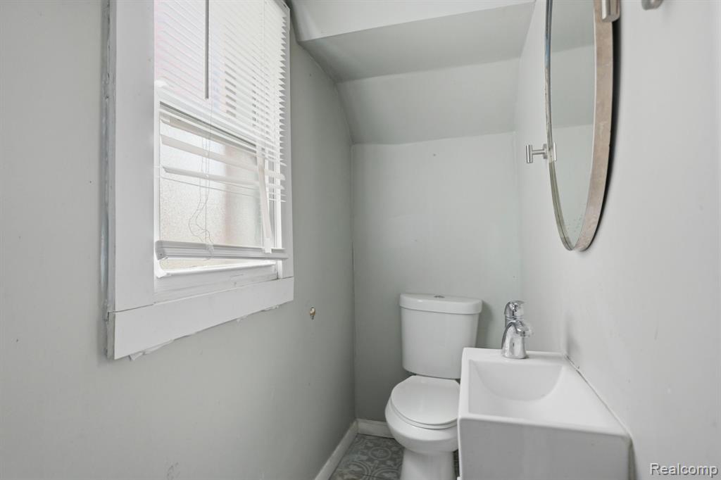 16176 OHIO Street, Detroit, MI 48221 — Photo 20