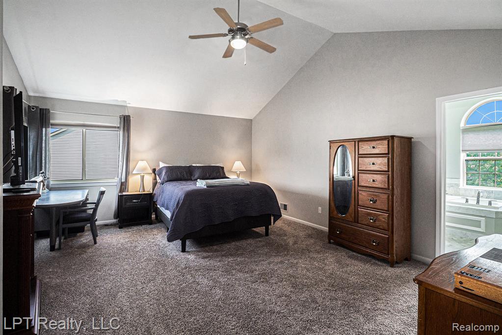 3172 Waldon Ridge Drive, Orion, MI — Photo 14