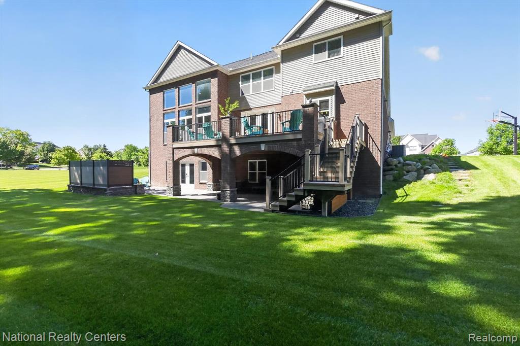 58160 International Drive, South Lyon, MI 48178 — Photo 56