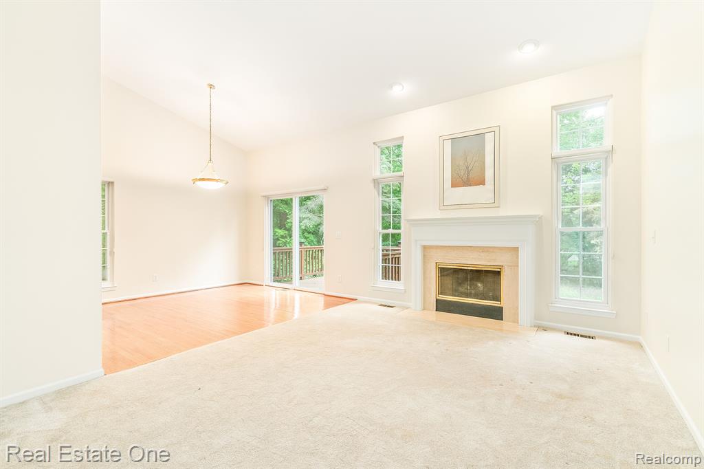 41498 HAGGERTY WOODS Court, #8, Canton, MI 48187 — Photo 11
