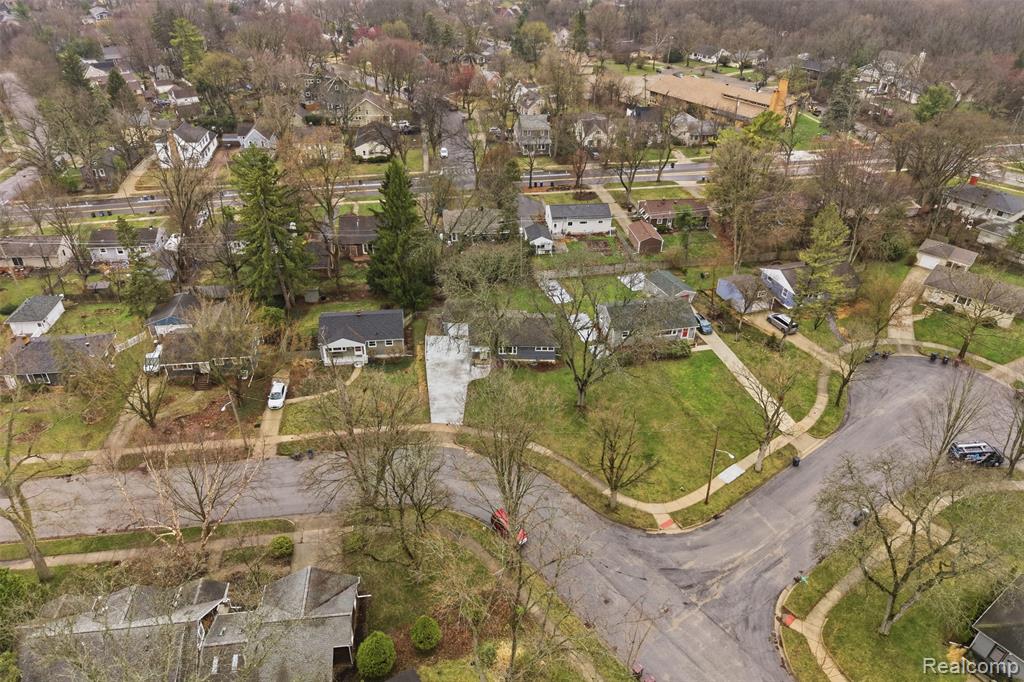 831 Loyola Drive, Ann Arbor, MI 48103 — Photo 35