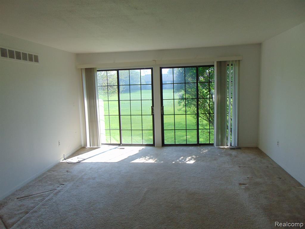 26230 Inkster Road, Southfield, MI 48033 — Photo 12