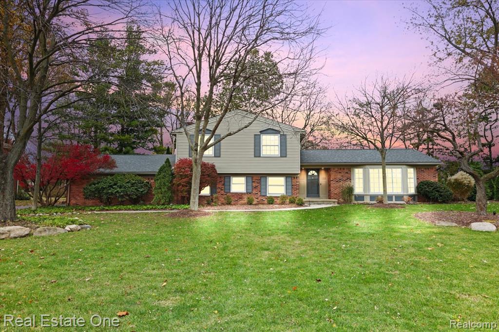 5611 Priory Lane, Bloomfield Hills, MI 48301 — Photo 45