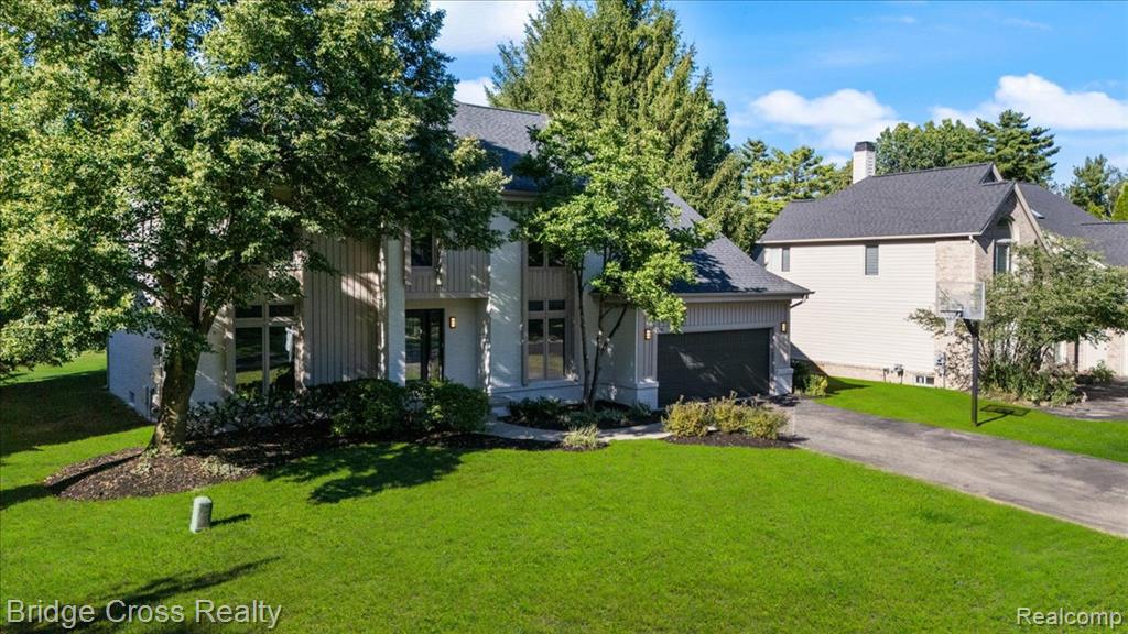 6258 Lindsay Court, West Bloomfield, MI 48324 — Photo 2