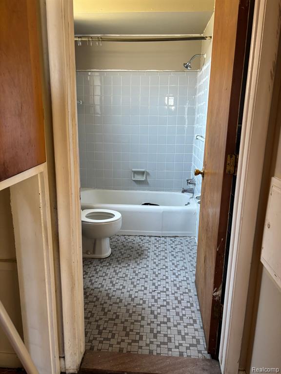 17282 BENTLER Street, 15, Detroit, MI 48219 — Photo 4