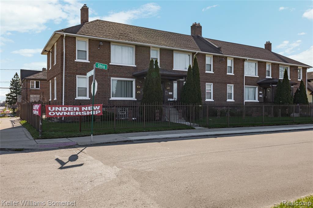 13660 Ohio Street - Photo 3