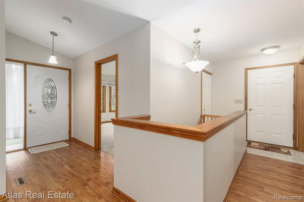 9096 EMILY Drive, Davison, MI 48423 — Photo 8