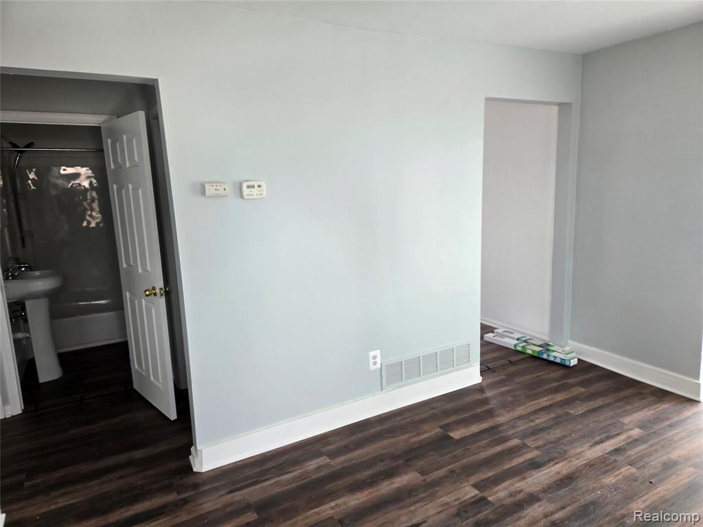 6589 Ziegler Street, Taylor, MI 48180 — Photo 14