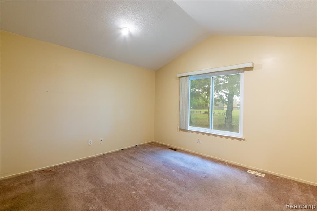 37342 AMHURST Drive, Westland, MI — Photo 20