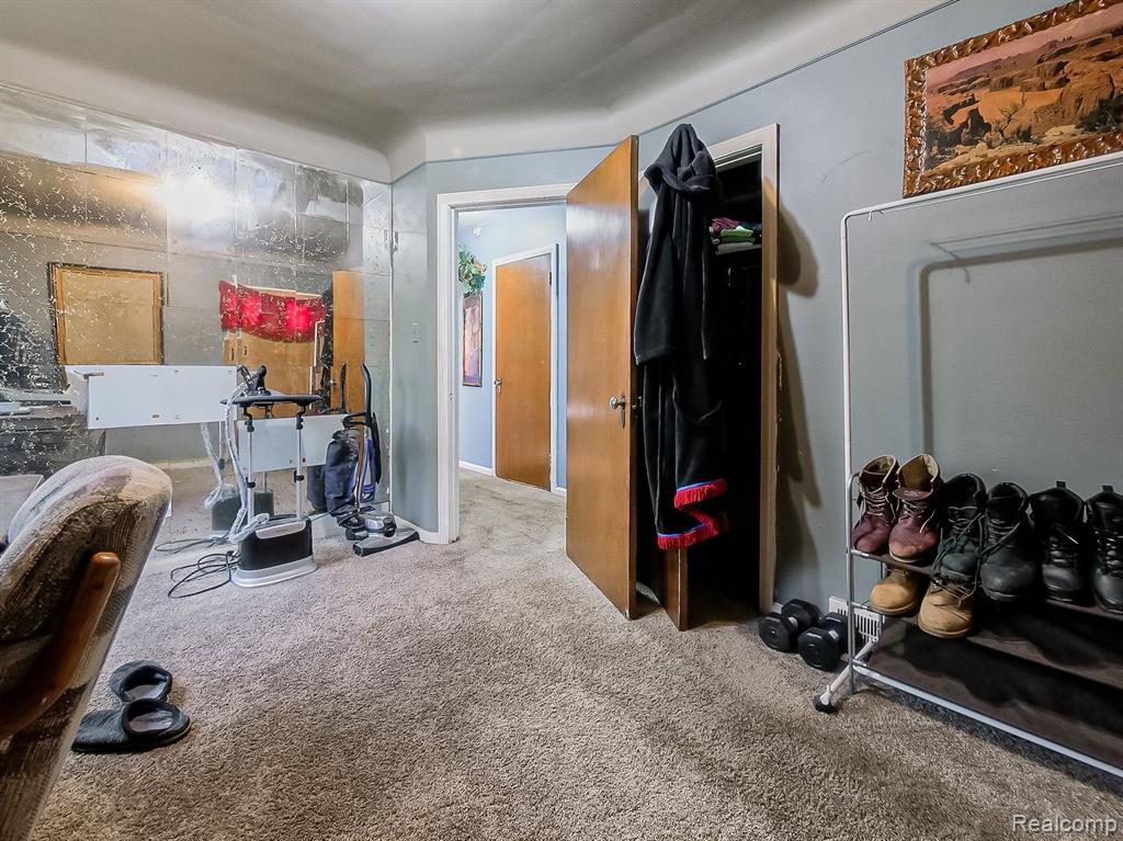 18035 HELEN Street, Detroit, MI 48234 — Photo 11