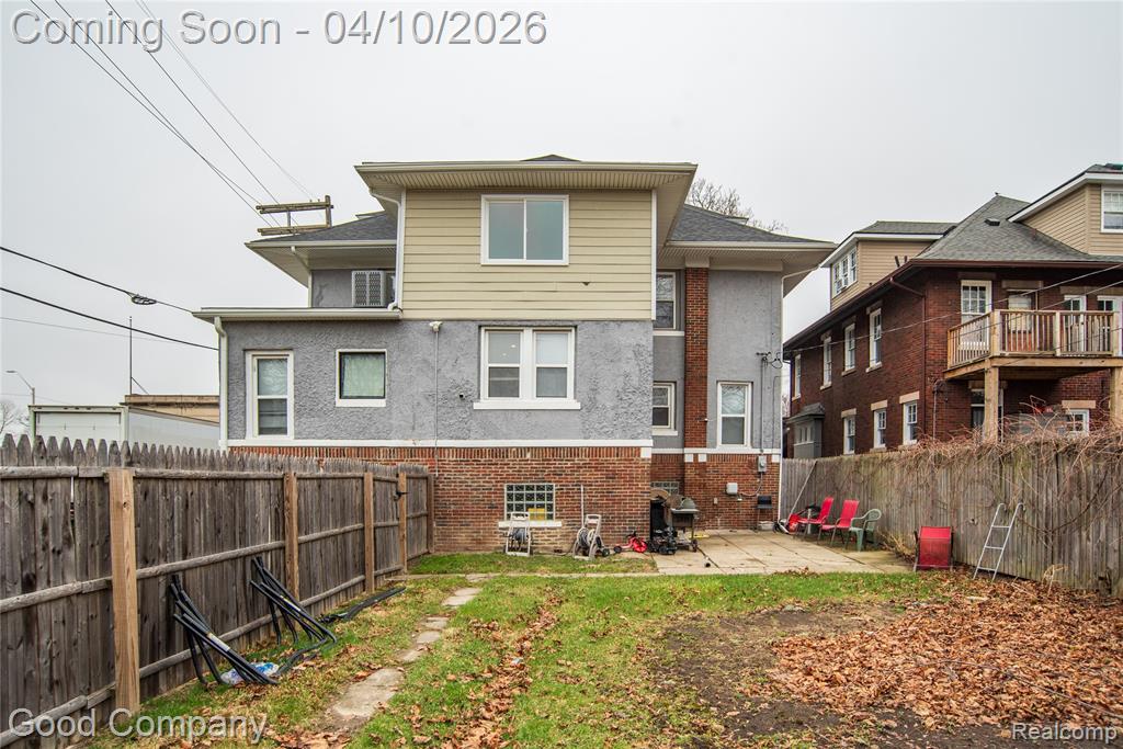 30 Lawrence Street, Detroit, MI 48202 — Photo 42