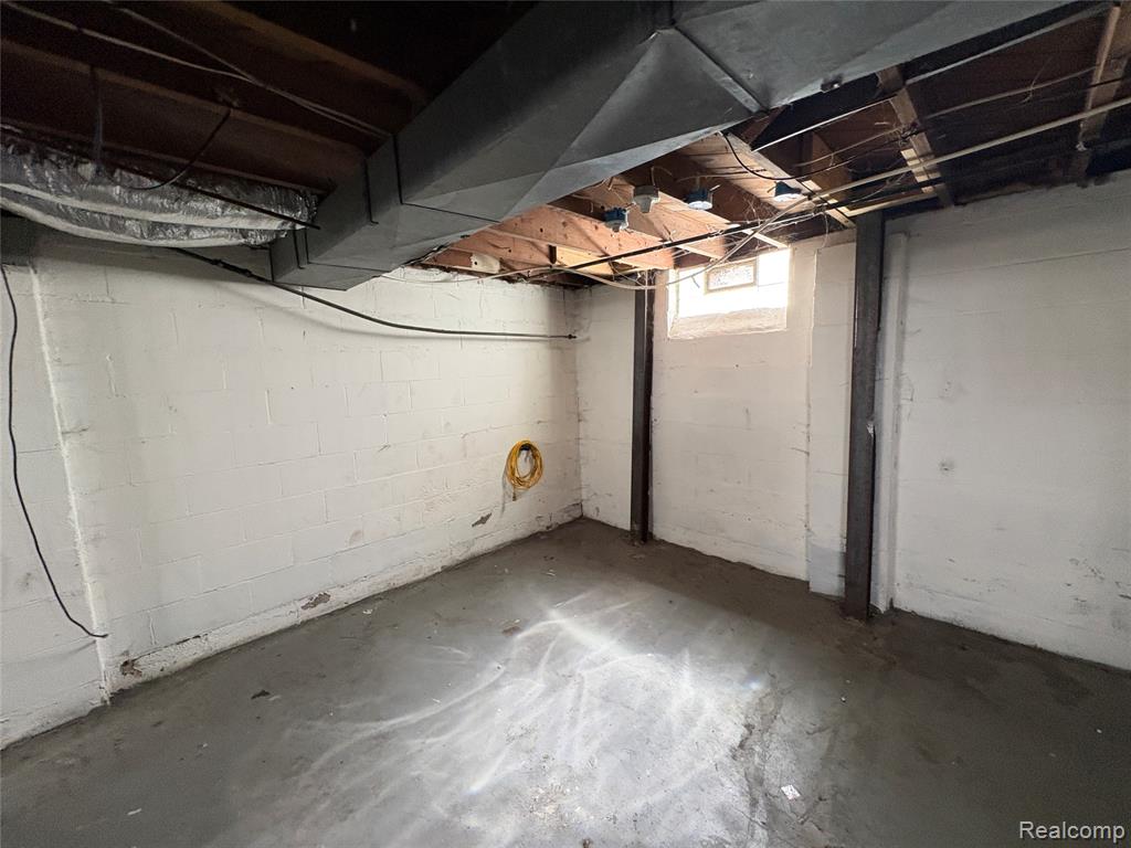 9965 ASBURY Park, Detroit, MI 48227 — Photo 29