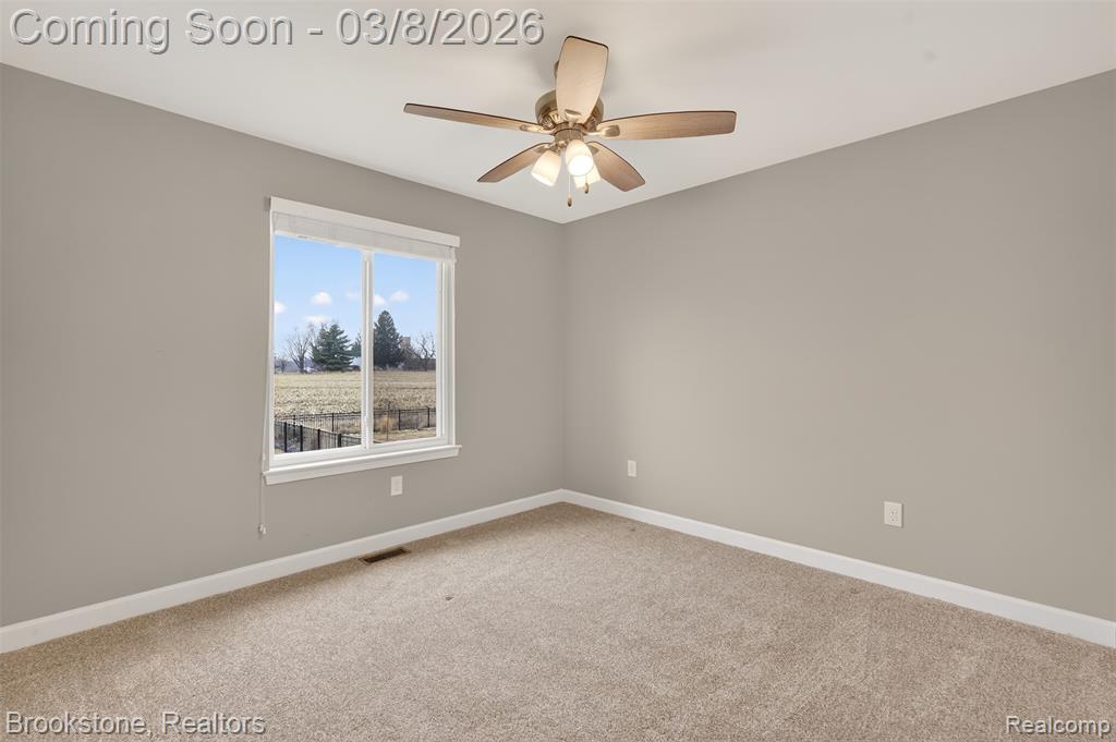 9477 Hickory Hollow Court, Davison, MI 48423 — Photo 17