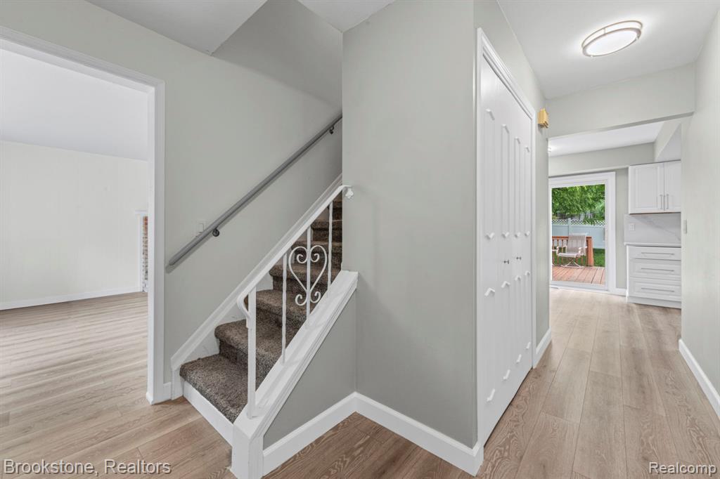 5652 Tequesta Drive, West Bloomfield, MI 48323 — Photo 6