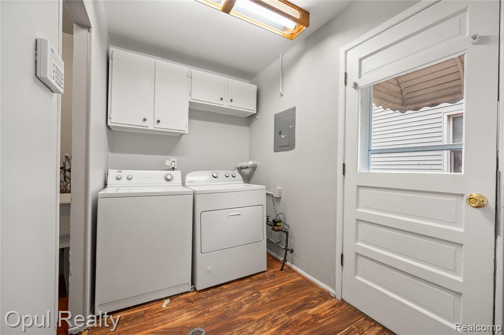 4845 Dudley Street, Dearborn Heights, MI 48125 — Photo 15
