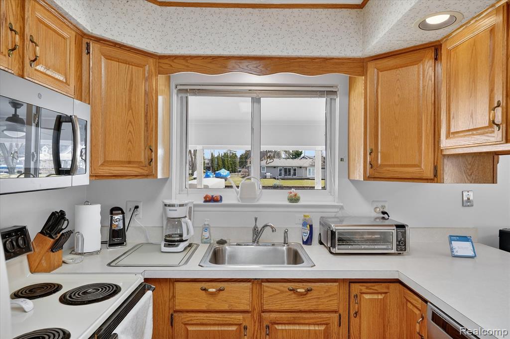 3318 Shawnee Trail, Pinckney, MI 48169 — Photo 19