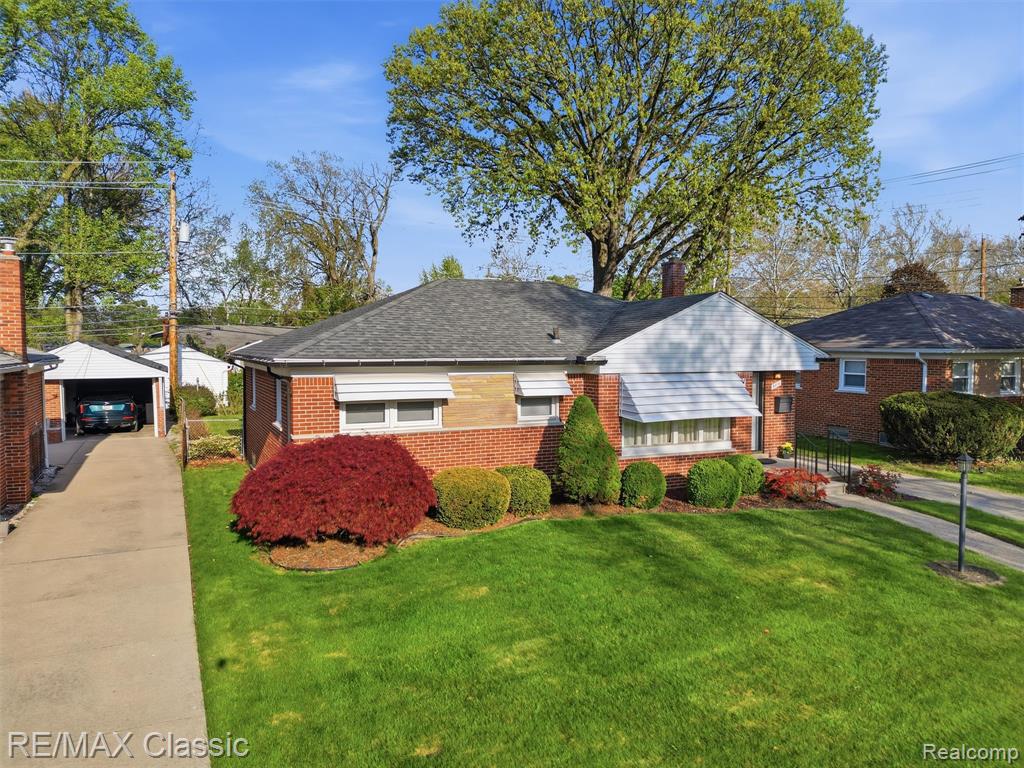 9116 Tecumseh Avenue, Redford, MI 48239 — Photo 58