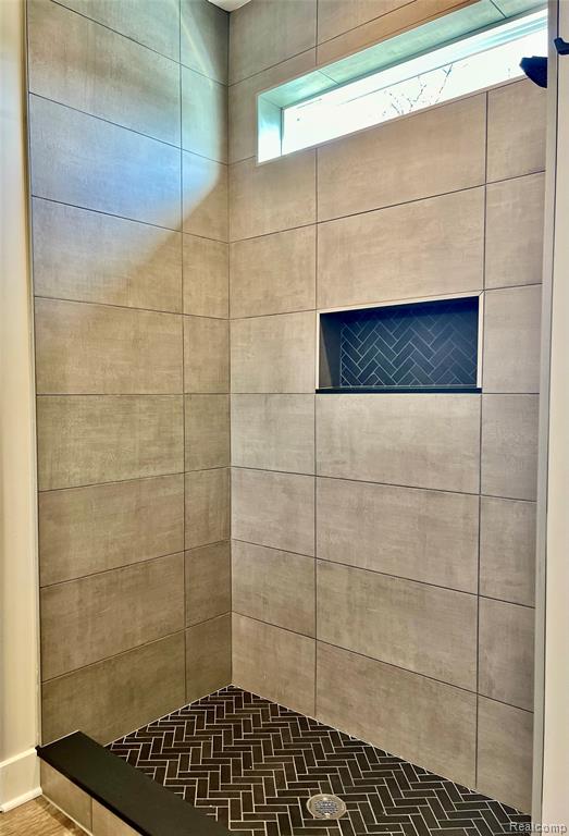 5382 Spring Meadows Way Drive, Linden, MI 48451 — Photo 14