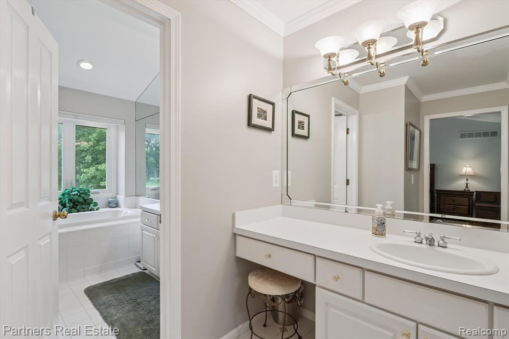 4757 Roundtree Drive, Brighton, MI 48116 — Photo 29