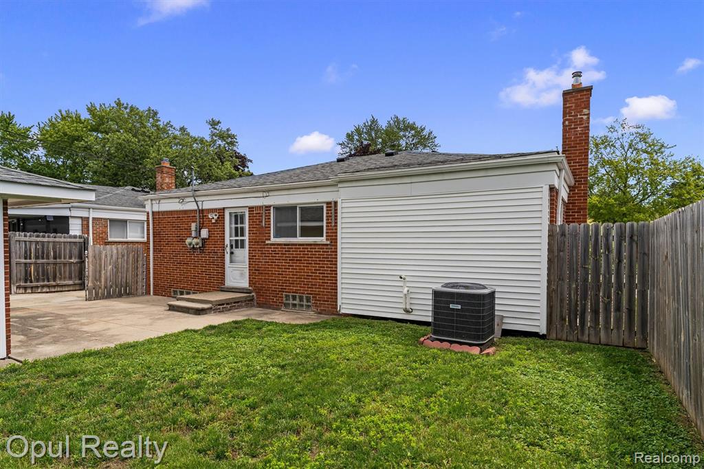 7799 Gary Avenue, Westland, MI — Photo 18