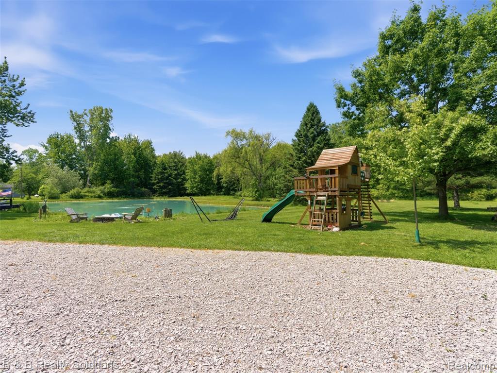60455 Bates Road, New Haven, MI 48048 — Photo 28