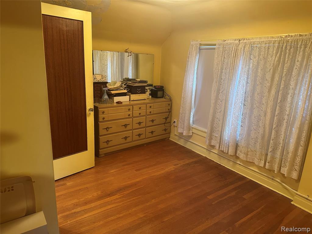 1315 Lutz Avenue - Photo 2