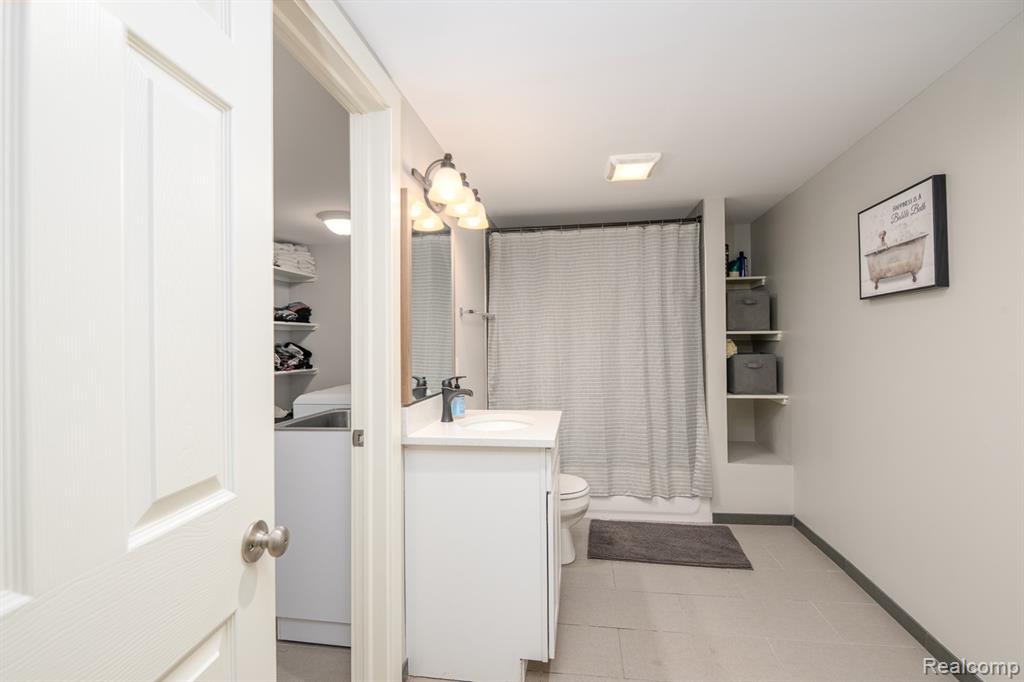 21059 Westview Avenue, Ferndale, MI 48220 — Photo 12