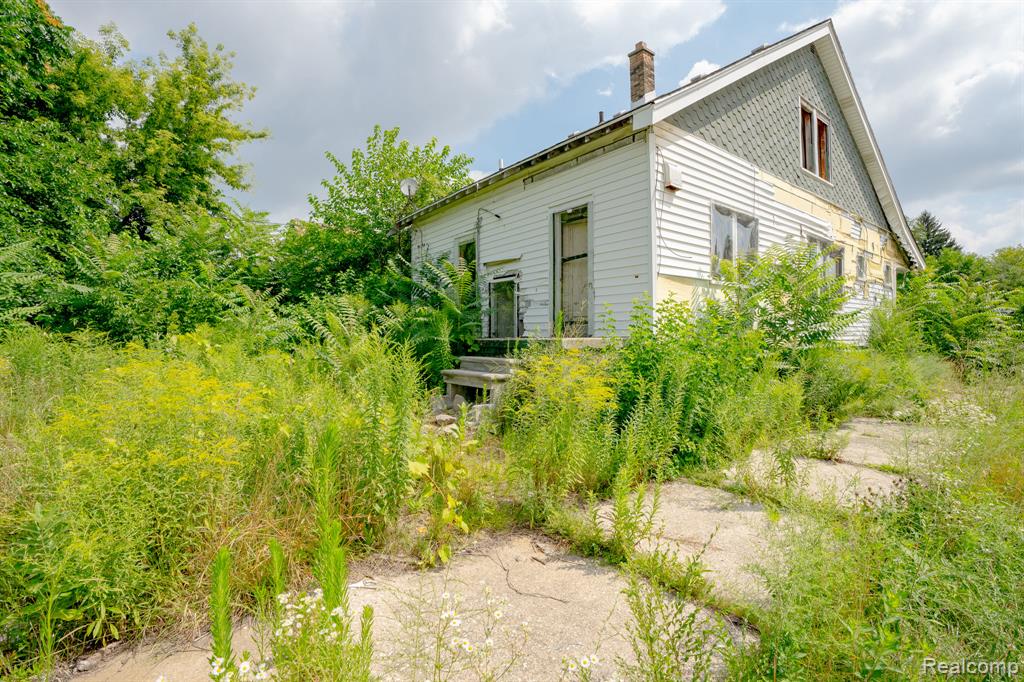 17403 Goddard Street - Photo 3