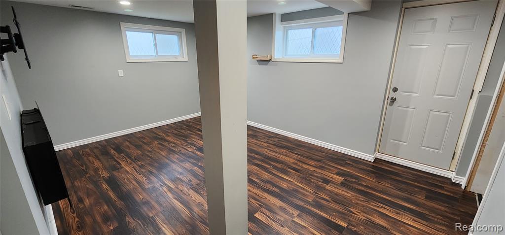 6916 Arcola Street, Garden City, MI — Photo 27