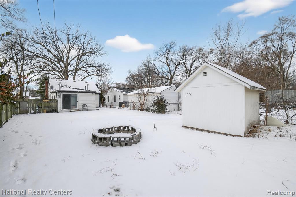 5672 N Linville Street, Westland, MI — Photo 27