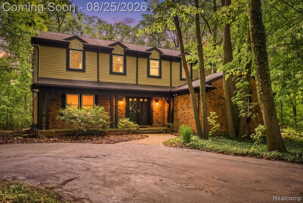 30249 Westgate Road, Farmington Hills, MI 48334