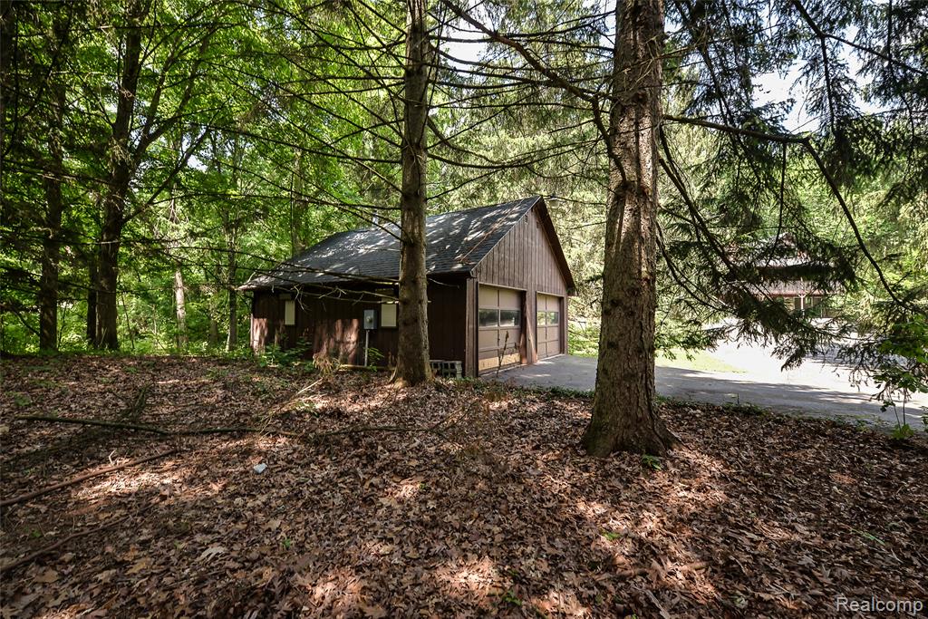 17750 DEXTER Trail, Gregory, MI 48137 — Photo 54