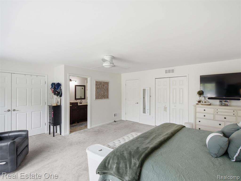4011 Lotus Drive, Waterford, MI 48329 — Photo 46