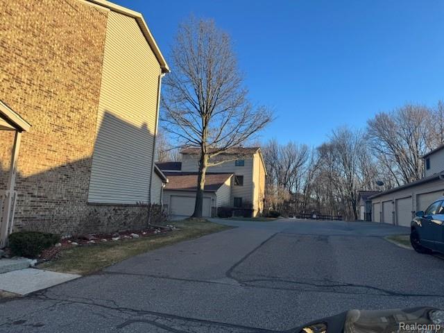 7863 Woodingham, West Bloomfield, MI — Photo 5