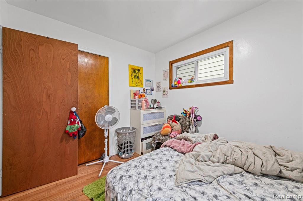 1229 S Deacon Street, Detroit, MI 48217 — Photo 12